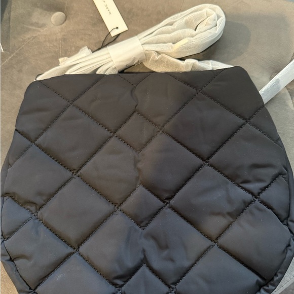 Marc Jacobs Quilted Nylon Messenger Bag New - Picture 2 of 7